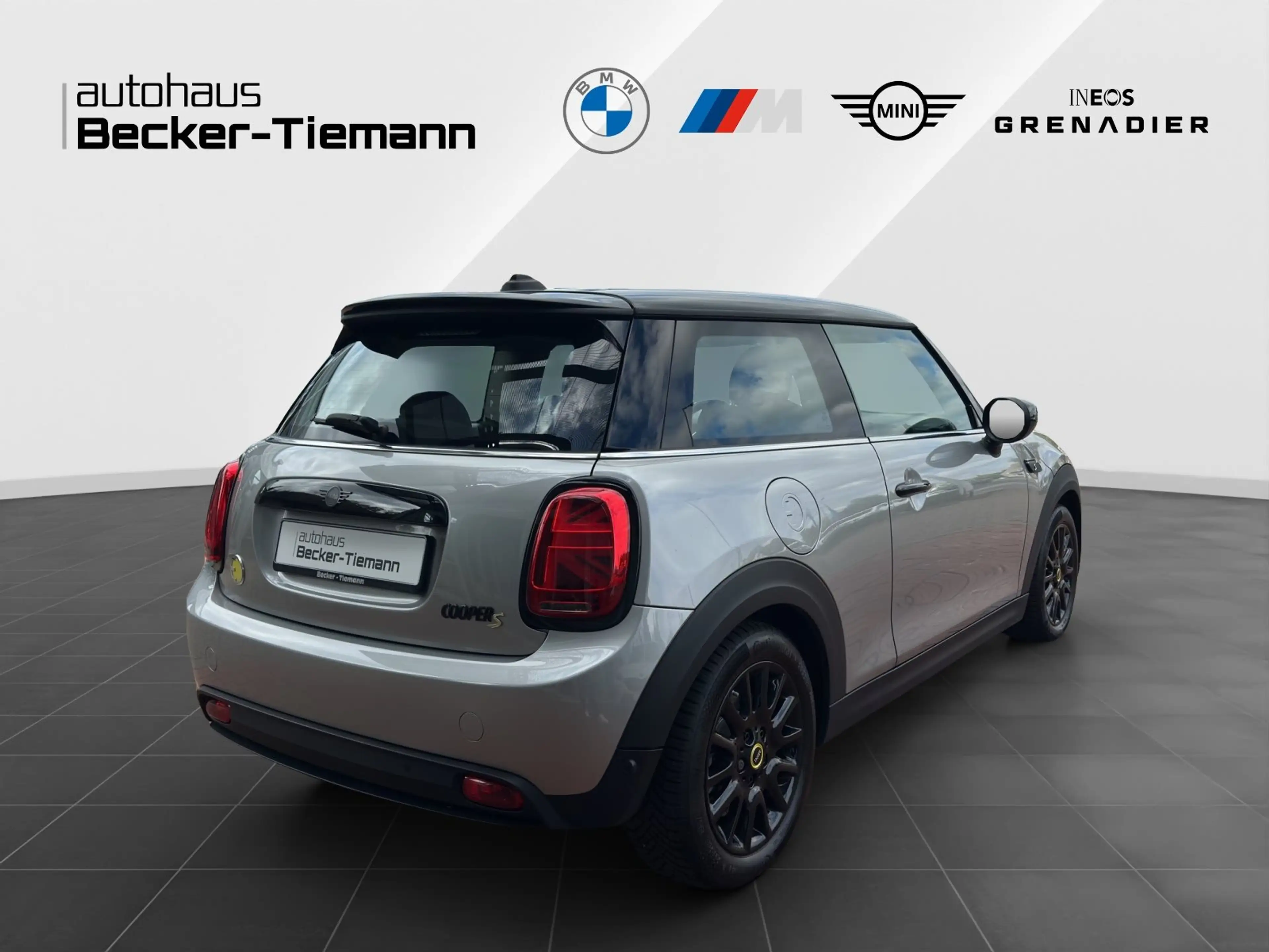 MINI Cooper SE Classic Trim LED | Klima | Sitzheiz. | PDC | DAB | — photo 6