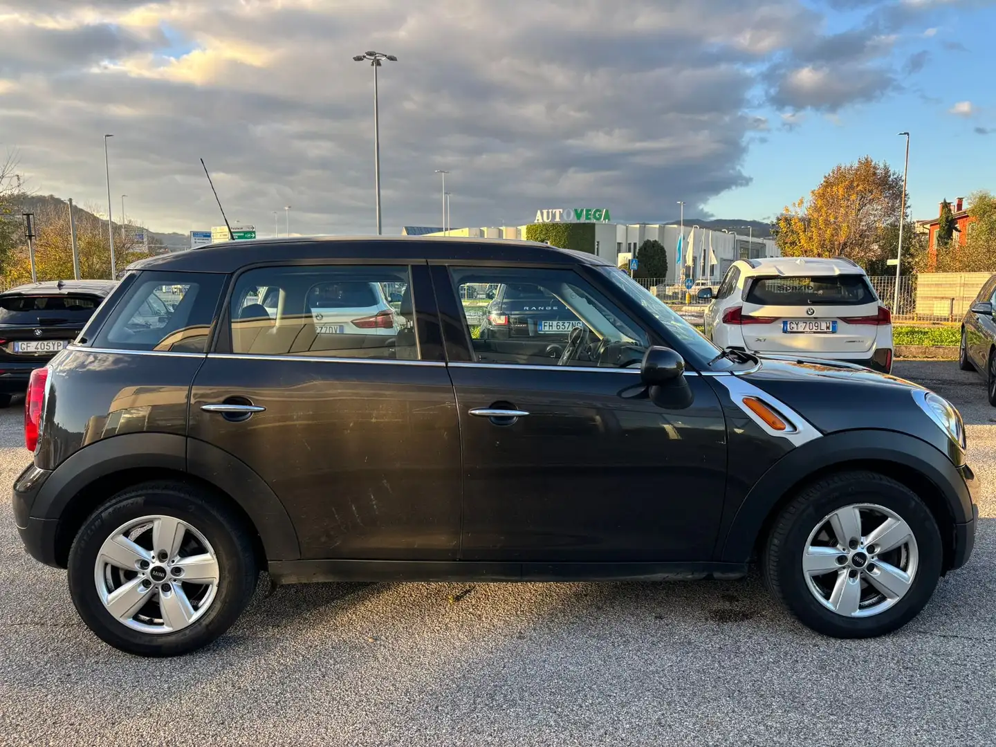 MINI Cooper D Countryman Mini Countryman R60  112cv Nero - 2