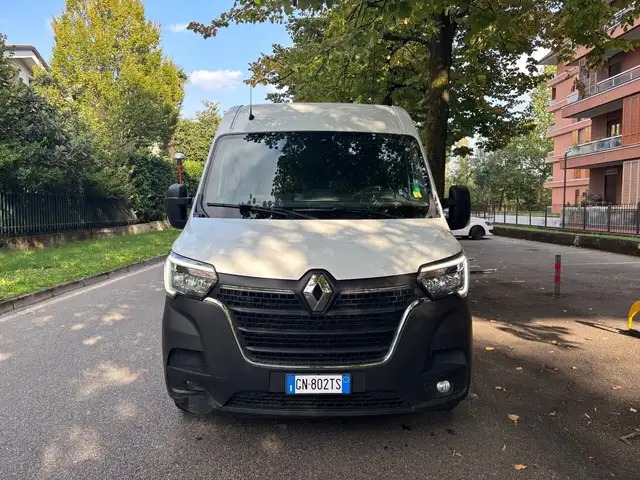Renault Master view 6