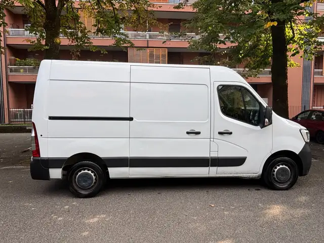 Renault Master view 8