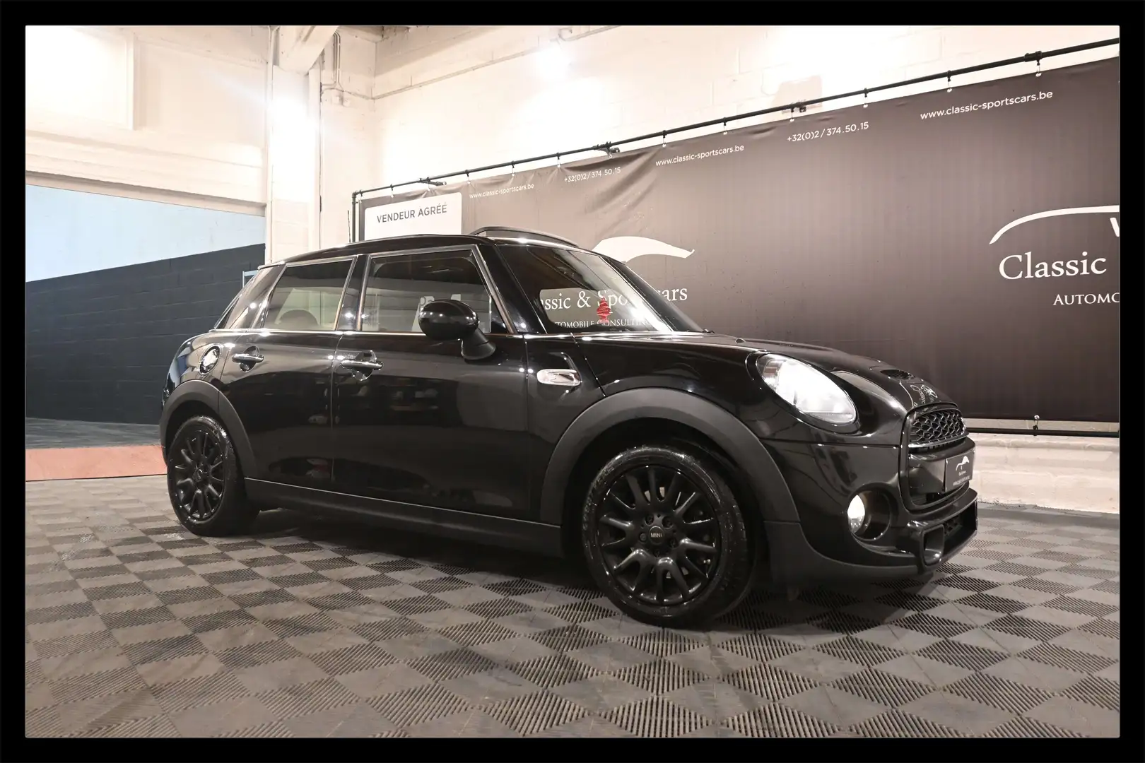 MINI Cooper S 2.0iA Cooper S 5 PORTES / 5 DEUREN / AUTO 8 / PANO Noir - 1