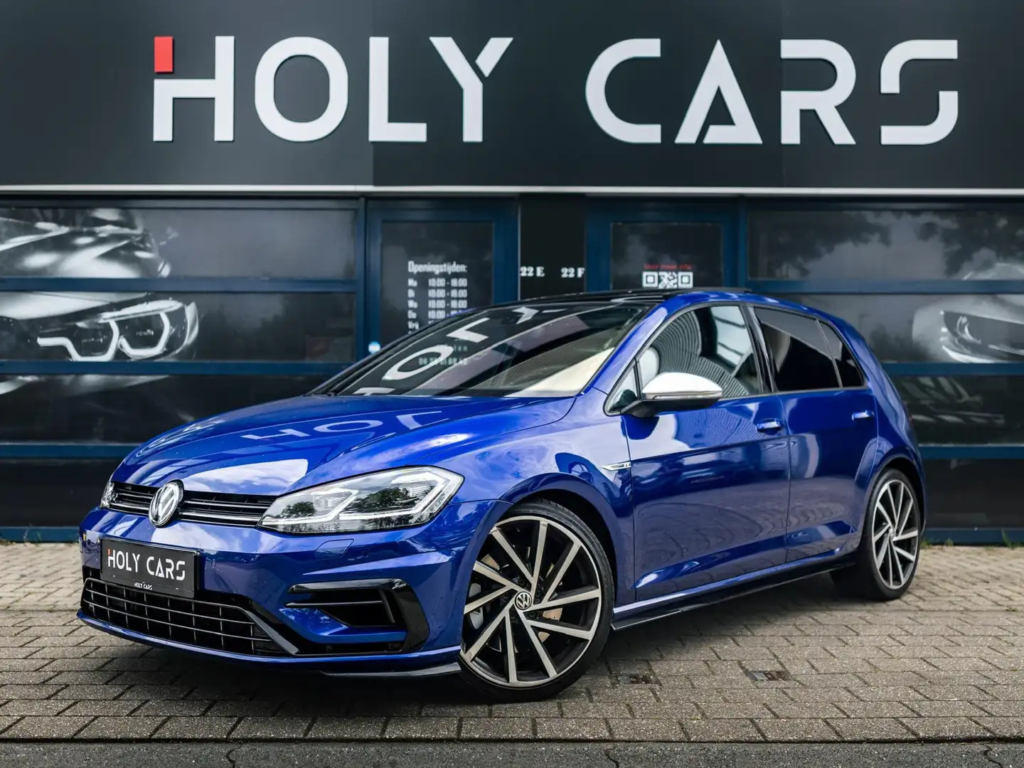 Volkswagen Golf 2.0 TSI 4Motion R| Akra | Pano | Led | Virtual Coc Blauw - 1