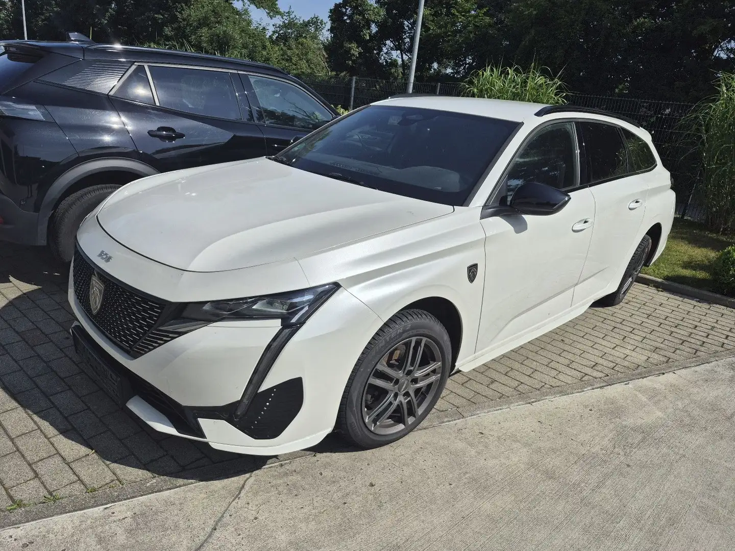 Peugeot 308 SW GT Automatik Weiß - 2