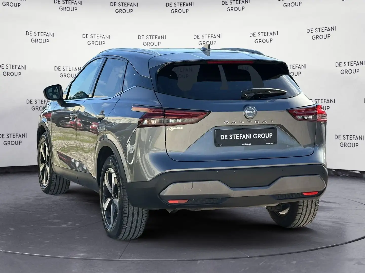 Nissan Qashqai Qashqai 1.3 mhev N-Connecta 2wd 140cv Gris - 2