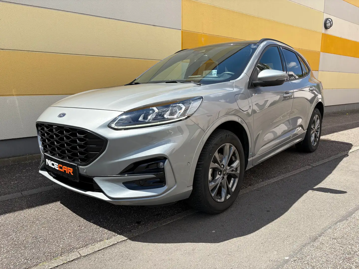 Ford Kuga Plug-In Hybrid ST-Line*HUP*E-KLAPP*1HAND Gris - 1