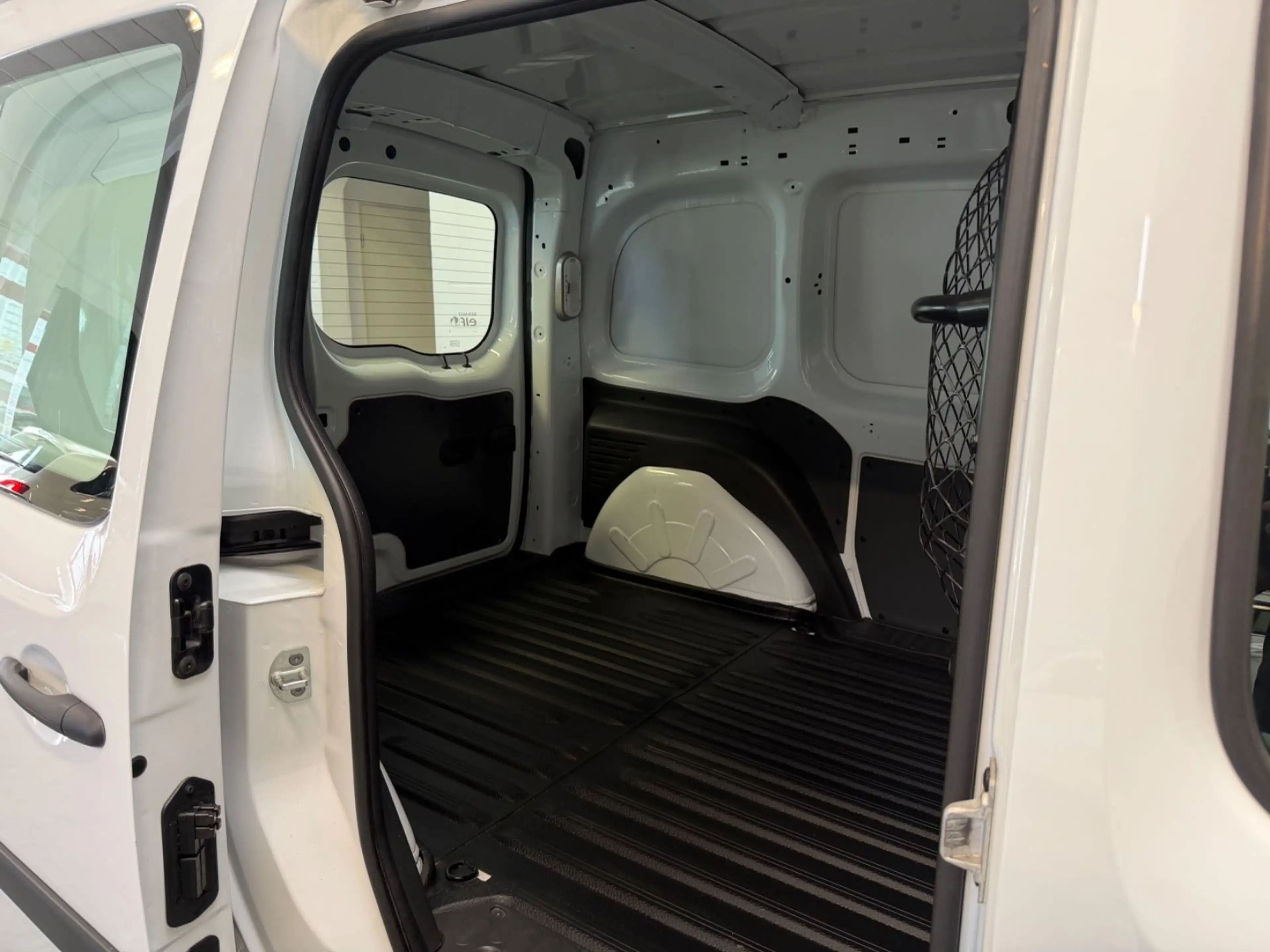 Renault Kangoo Rapid Extra*1.hd*PDC*TÜV — photo 15