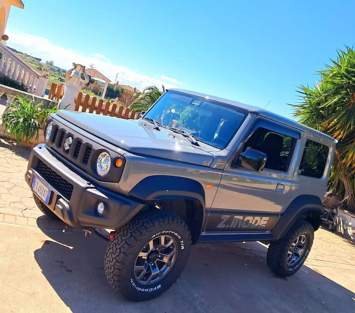 Suzuki Jimny 1.5 Top AUTOVETTURA 4 posti ZMode ALL GRIP Grijs - 2