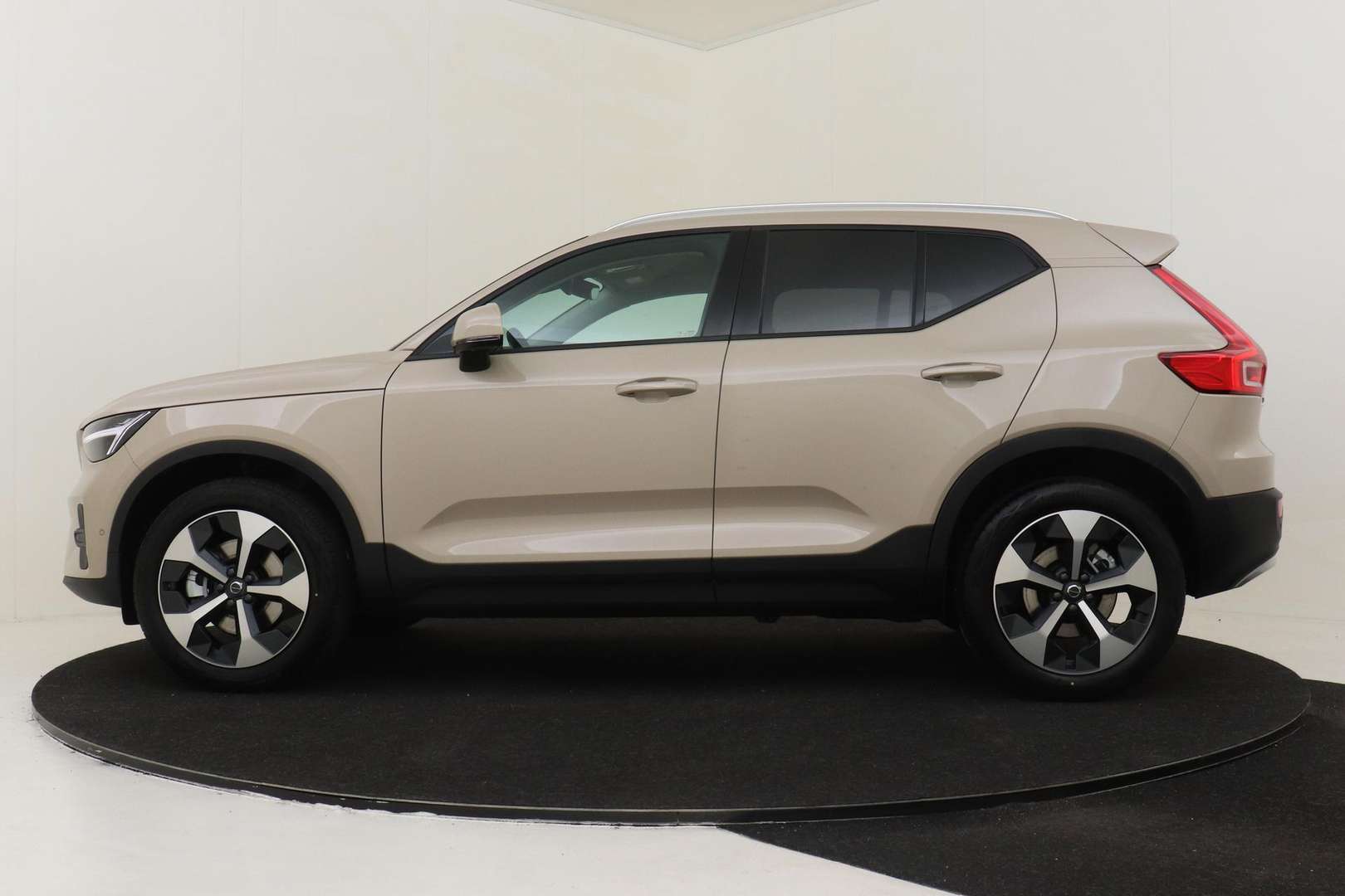Volvo XC40 Business Edition B3 - - Joinsteer - #5