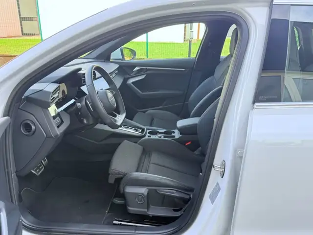 Audi A3 view 10