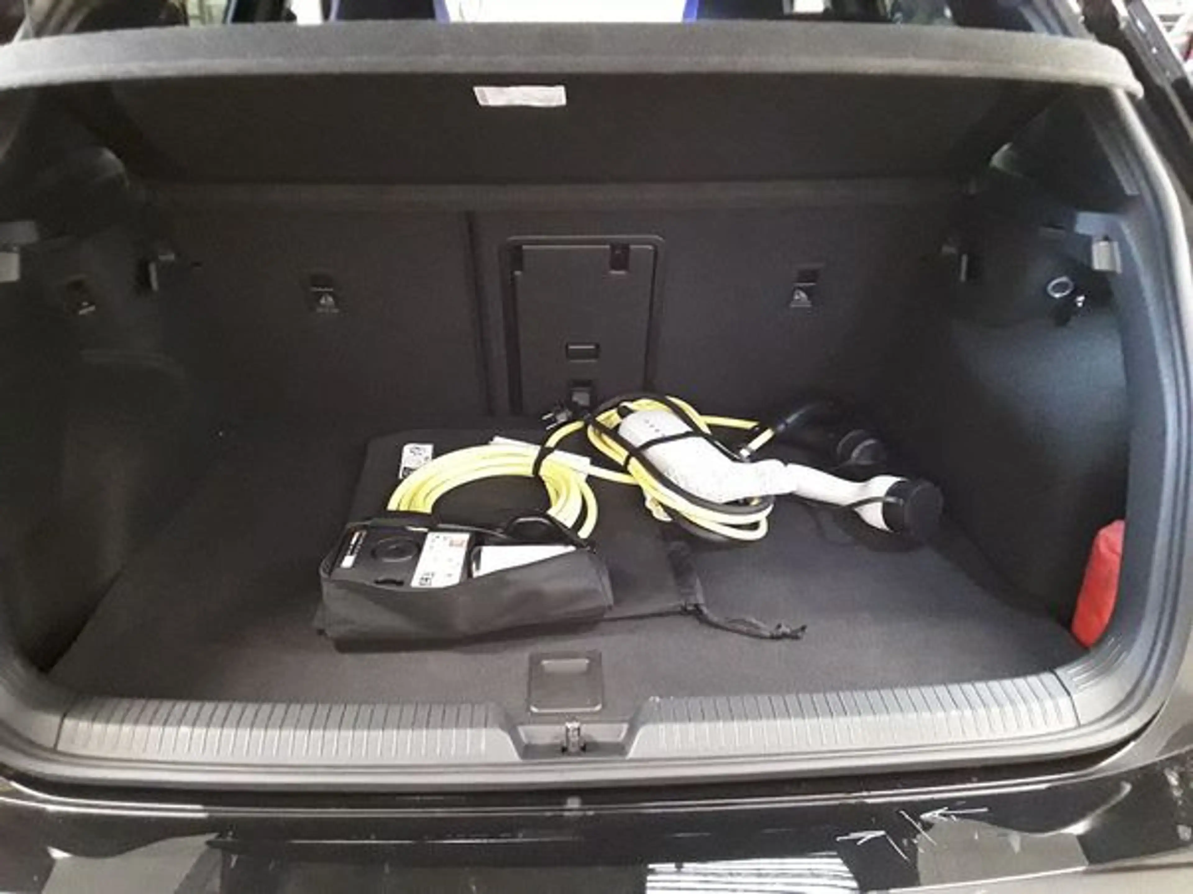 Volkswagen Golf GTE 1,5 l eHybrid OPF 130 kW (177 PS) / 85 kW (116 ... — photo 9