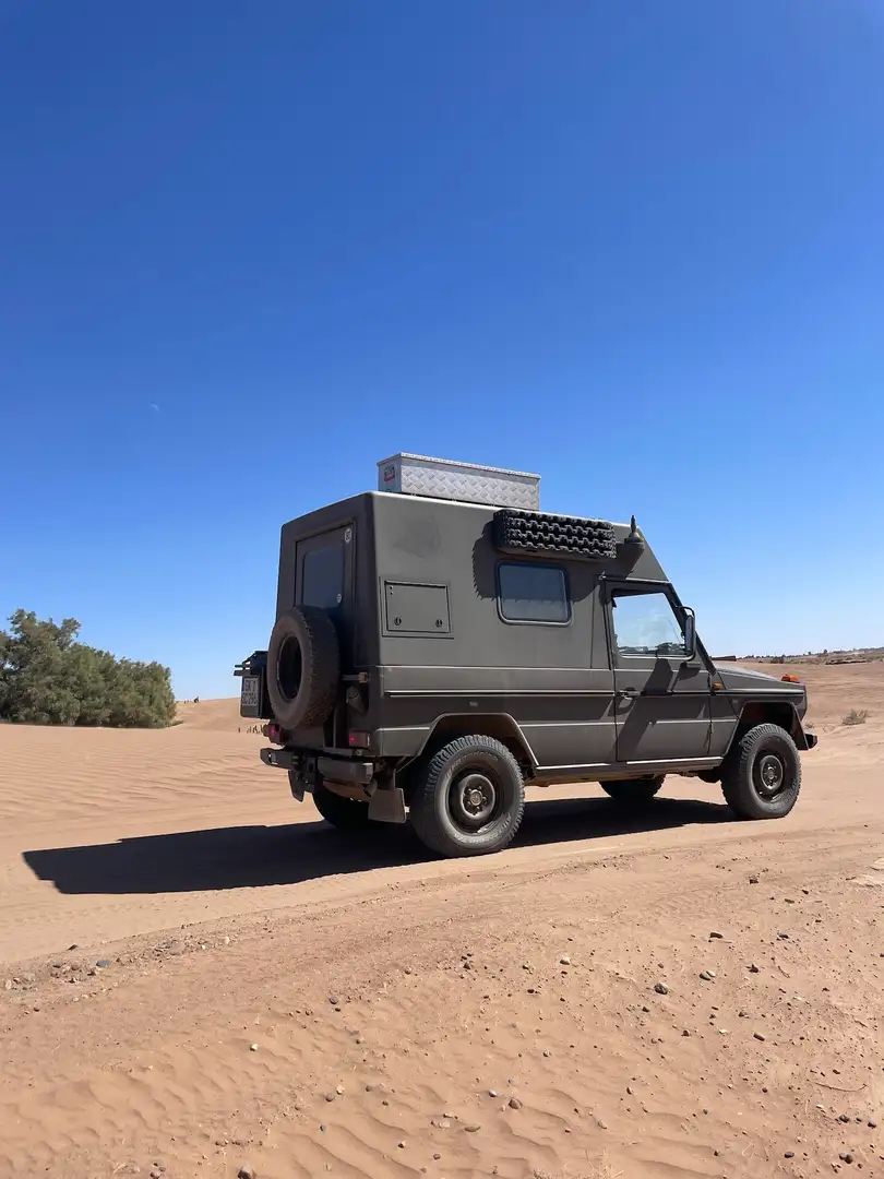 Mercedes-Benz G 230 Puch 230 GE Schweizer Armee Hochdach Camper Grün - 1