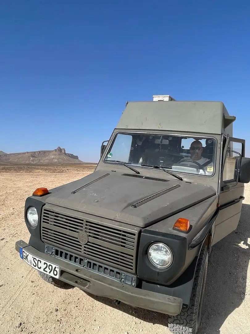 Mercedes-Benz G 230 Puch 230 GE Schweizer Armee Hochdach Camper Grün - 2