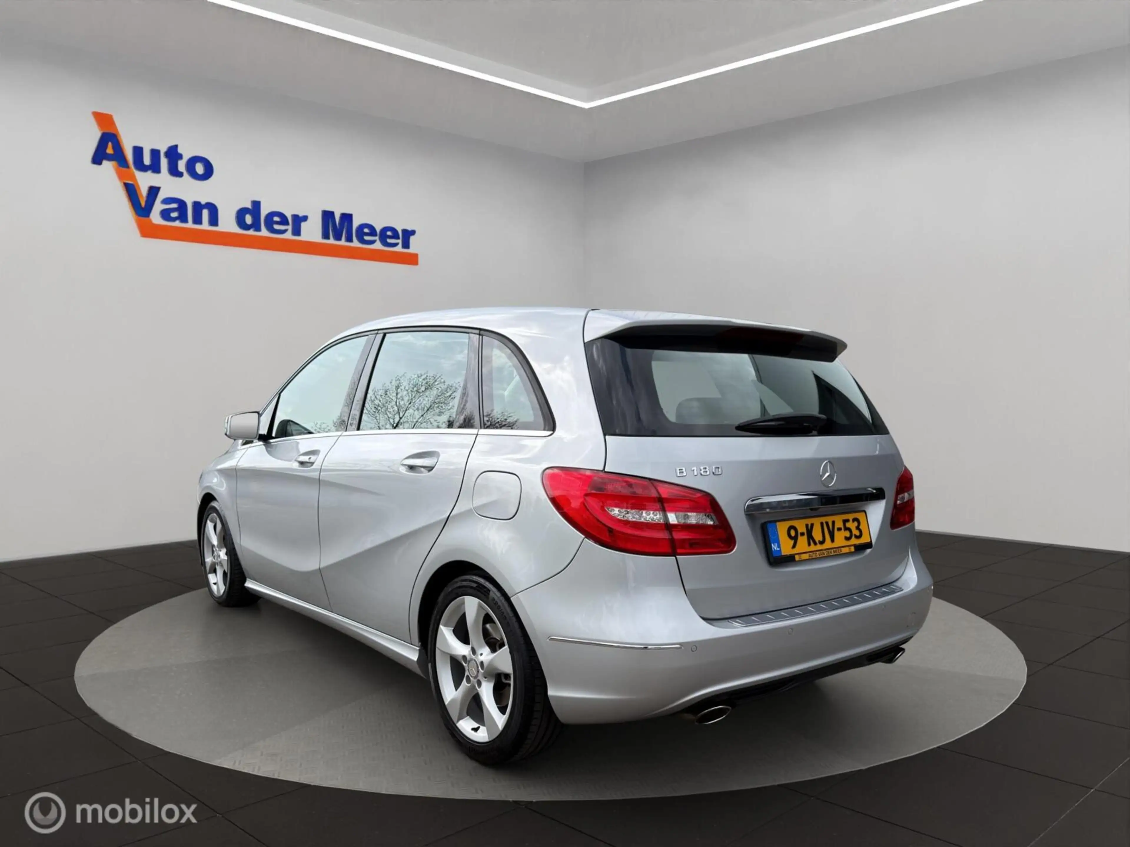Mercedes-Benz B 180 Prestige / Automaat / 1e eigenaar — photo 2