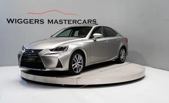 Lexus IS 300 300H HYBRID BUS.Line Pro, El.sch.dak, Ad.Cruise, L