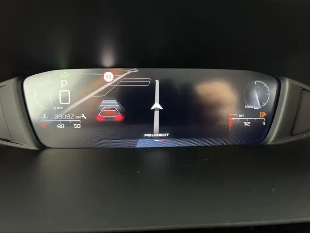 Peugeot 308 view 12