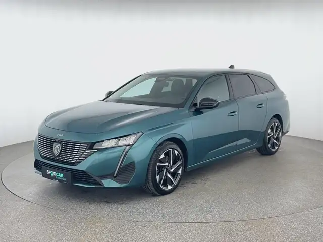 Peugeot 308 view 3