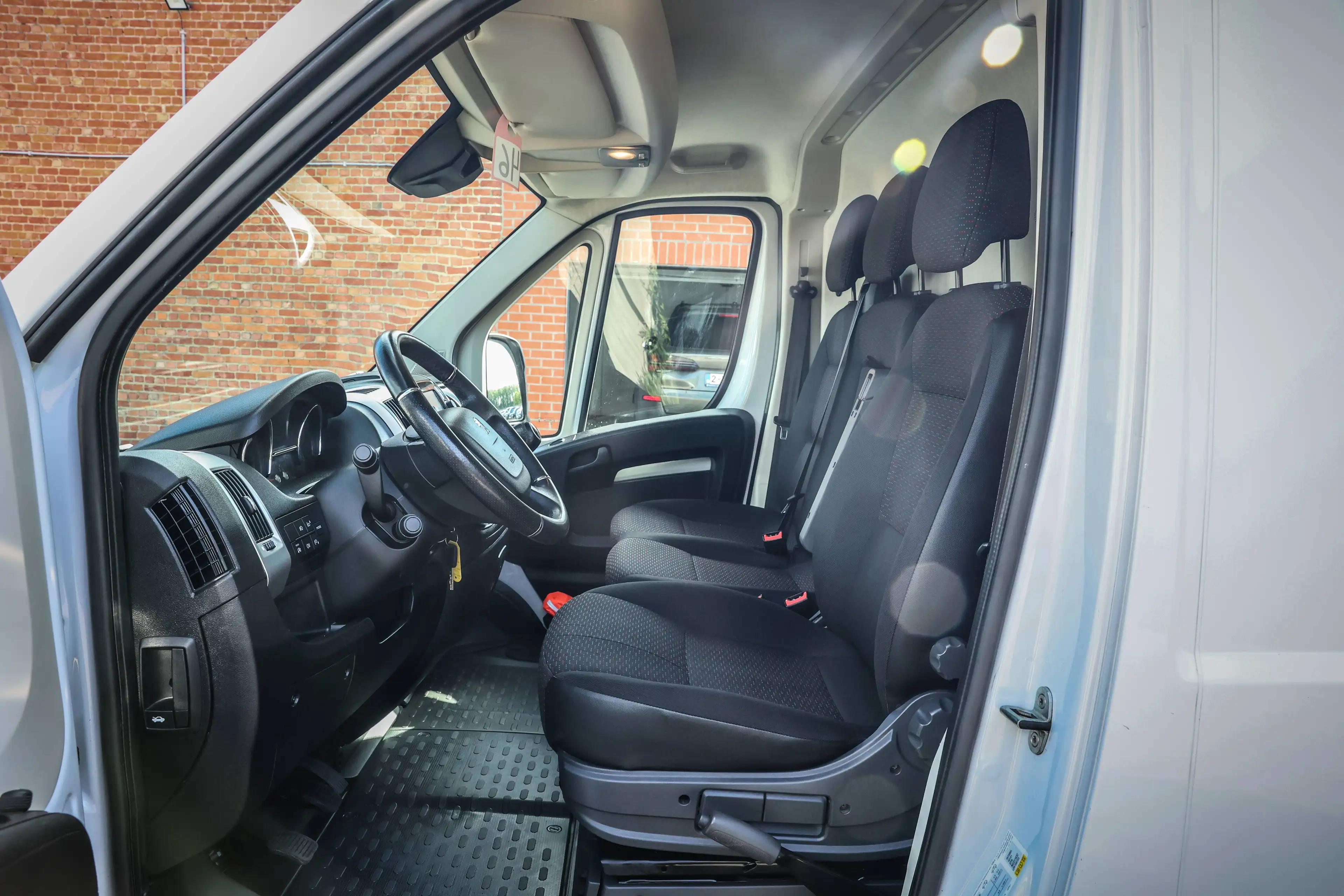 Peugeot Boxer ACHTERUITRIJCAMERA*NAVIGATIE*L3/H2*TREKGEWICHT-3000KG*BTW WAGEN*CRUISE-CONTROLE* — photo 10