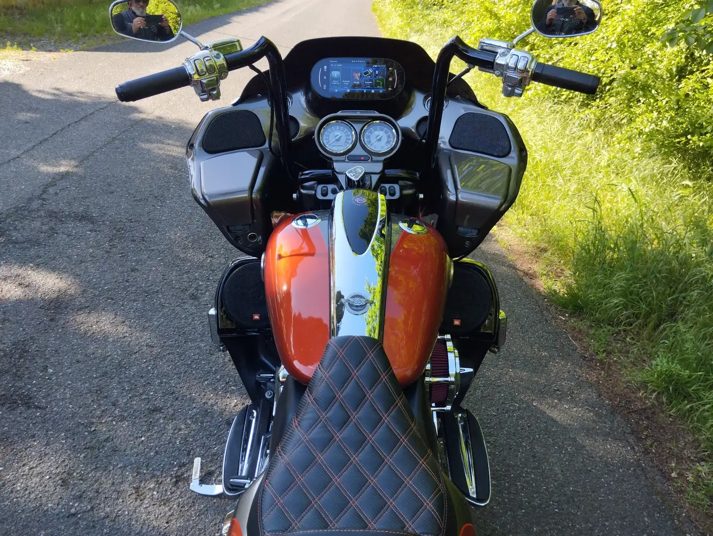 Harley-Davidson CVO Limited Orange - 1