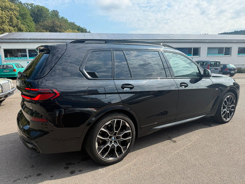 BMW X7 xDrive 40 d M Sport 7 Sitz 23" Standh H-up — photo 5