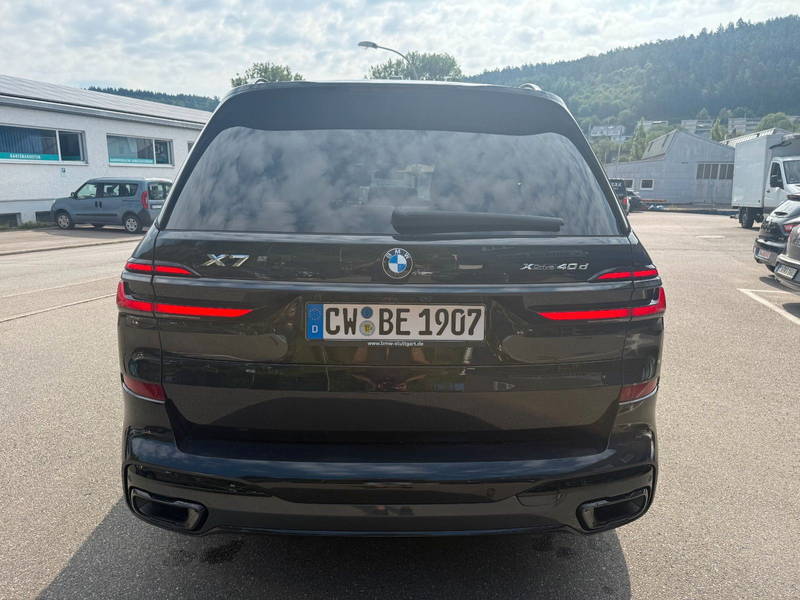 BMW X7 xDrive 40 d M Sport 7 Sitz 23" Standh H-up — photo 4