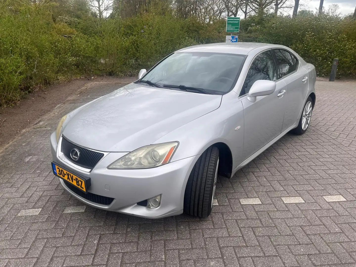 Lexus IS 250 250 Business Luxury Grau - 1