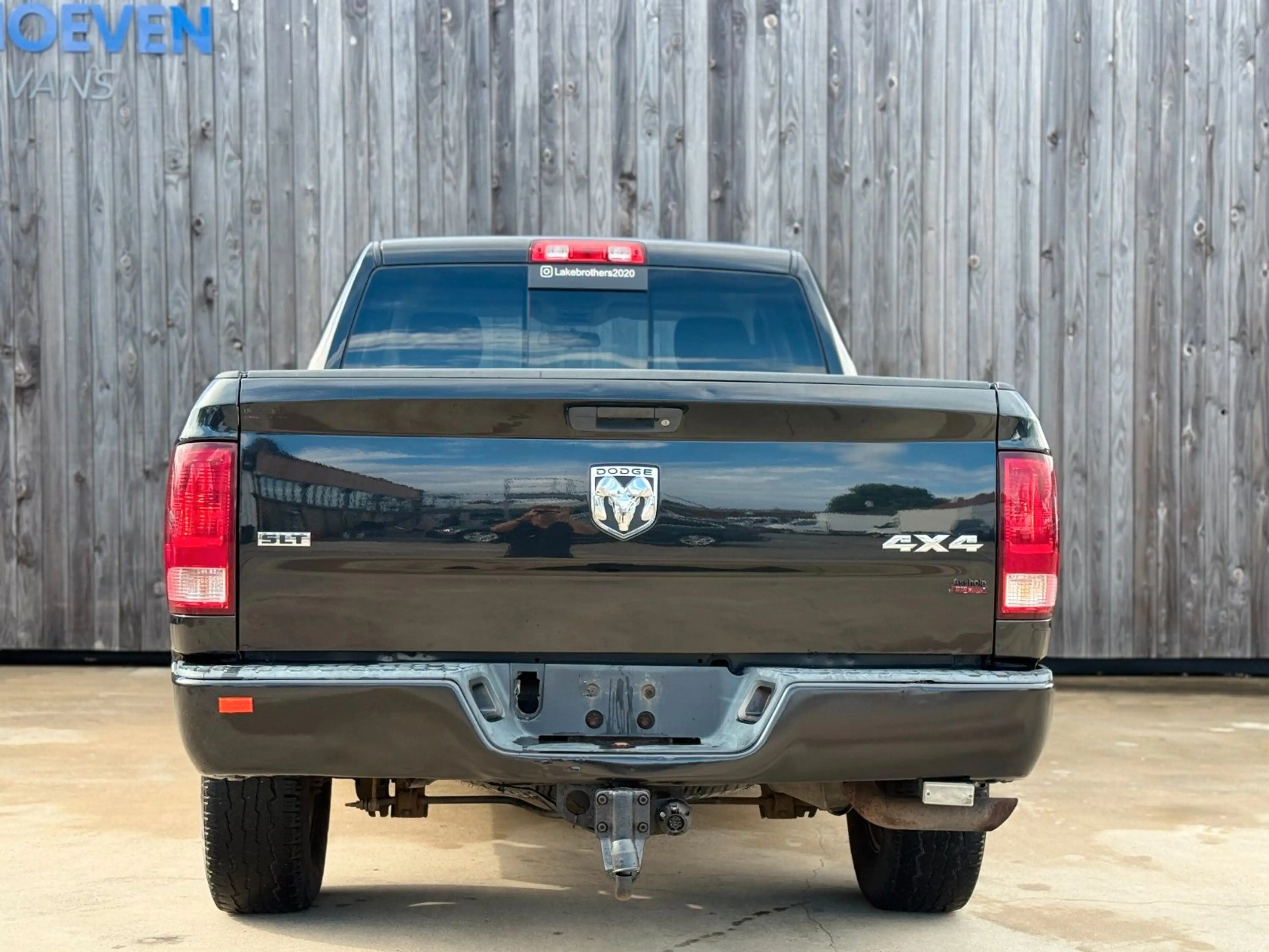 Dodge RAM 1500 5.7 V8 4x4 Quad Cab — photo 6