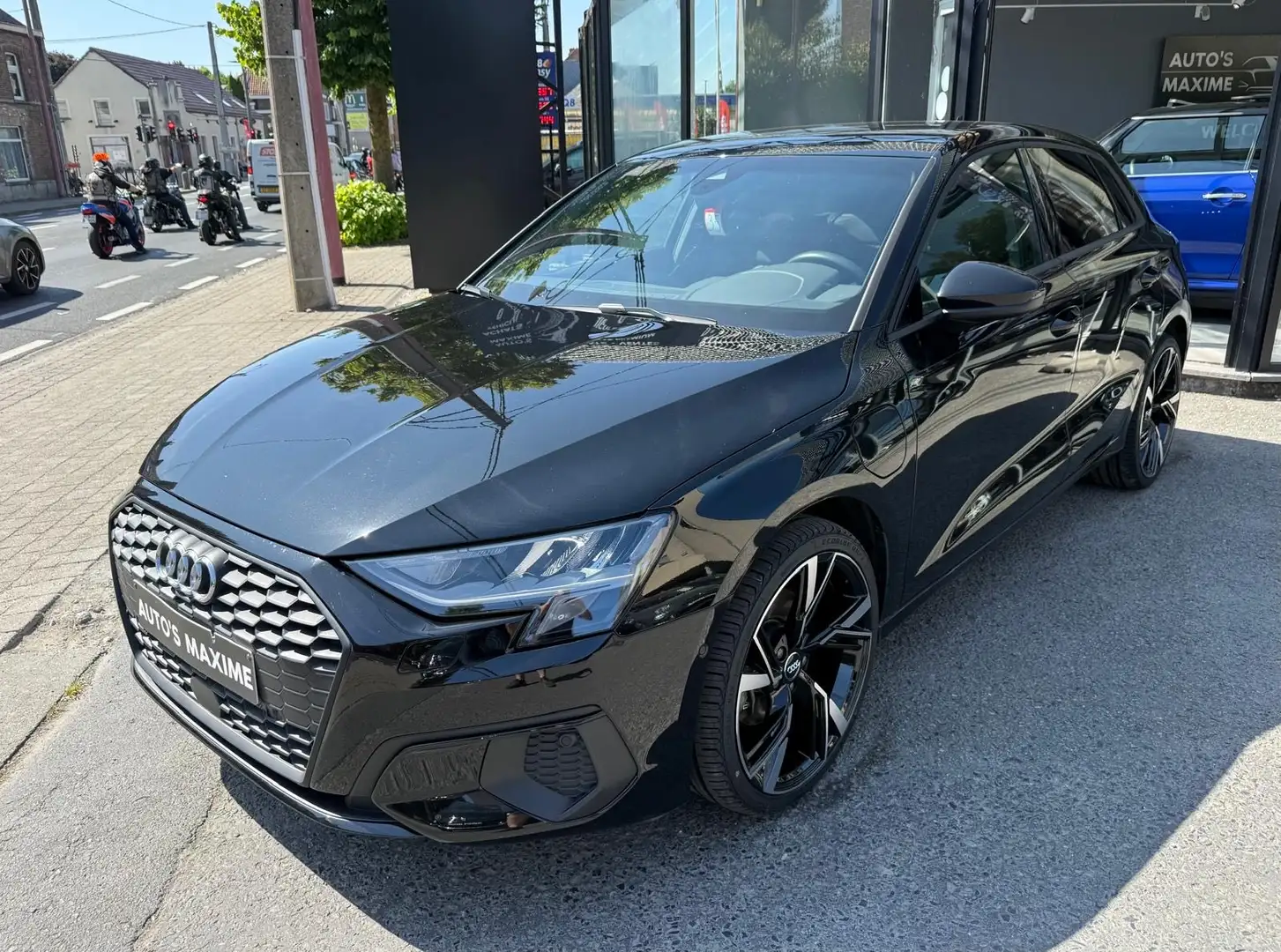 Audi A3 40 TFSIe Hybride PHEV / Cuir / Park Assist Noir - 1