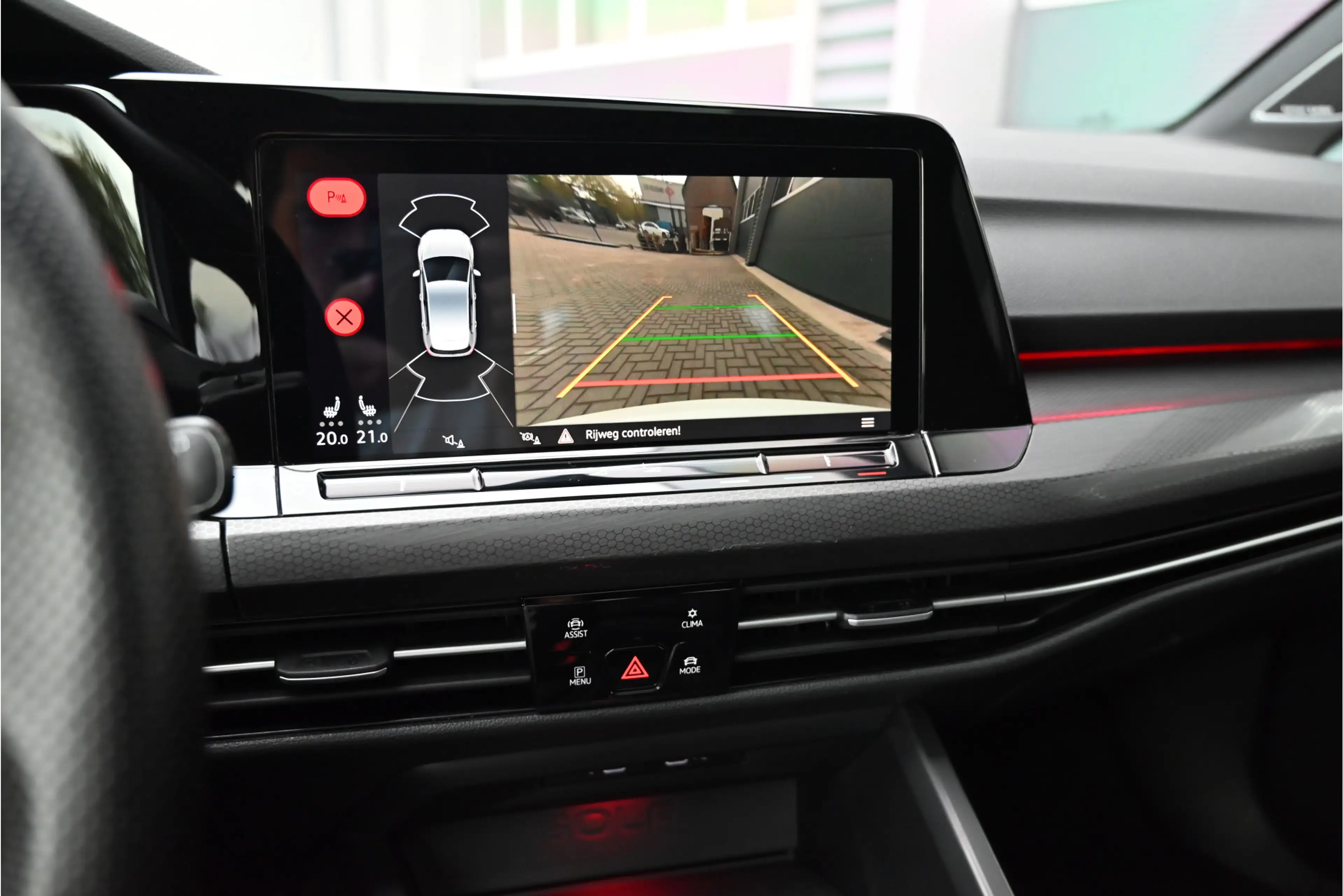 Volkswagen Golf GTI 2.0 TSI 245 PK / PANO / IQ LIGHTS / HARMAN KARDON — photo 11