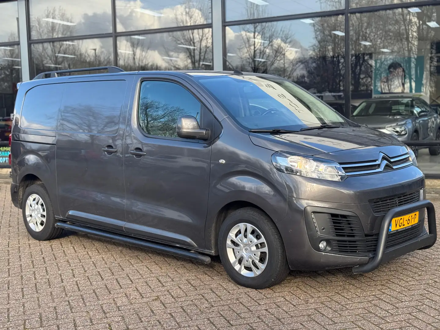 Citroen Jumpy 2.0 BlueHDI 180 M Driver Gris - 2