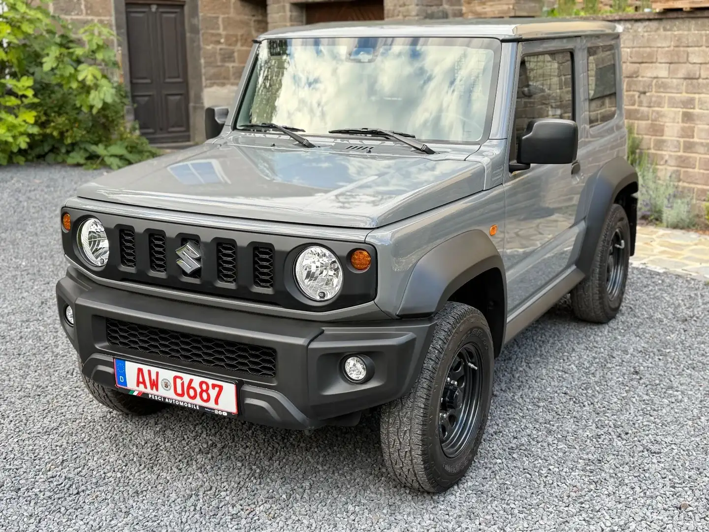 Suzuki Jimny Comfort AllGrip NFZ LKW LED 1Hand Grau - 1