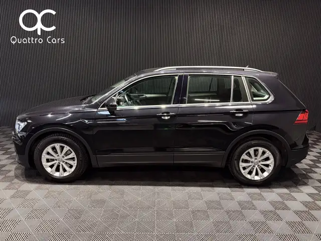 Volkswagen Tiguan view 2
