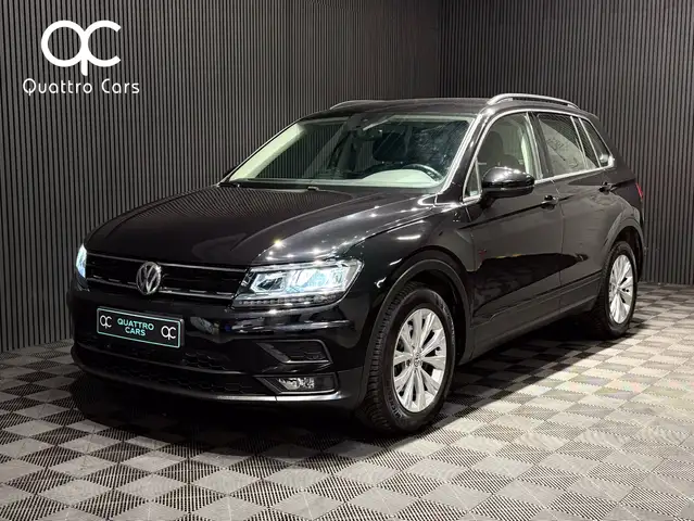 Volkswagen Tiguan view 3