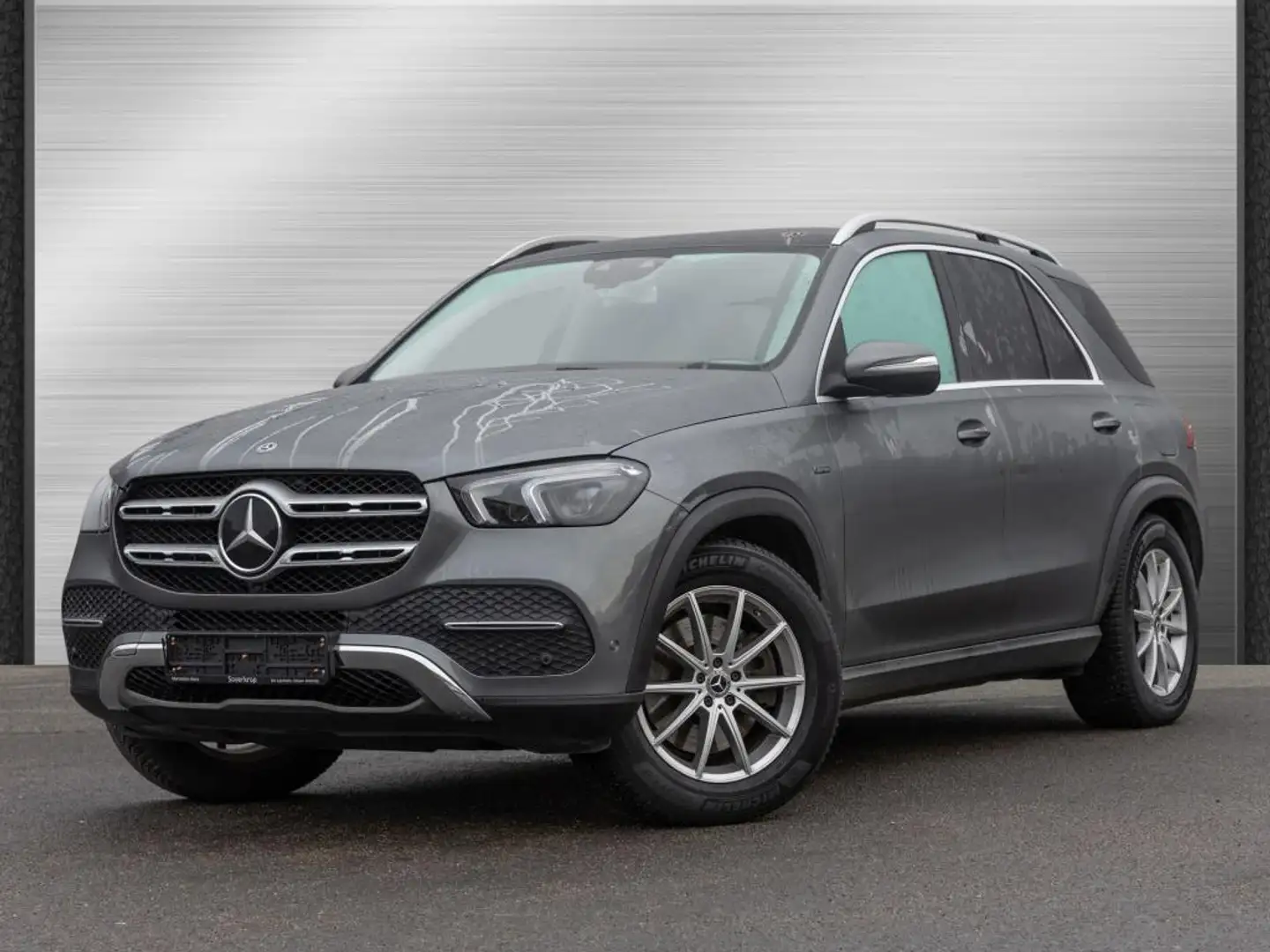 Mercedes-Benz GLE 350 de 4M WIDE AHK DISTR KAMERA PANO SPUR Grau - 2