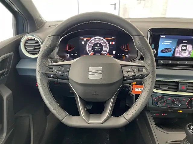 Seat Ibiza view 8