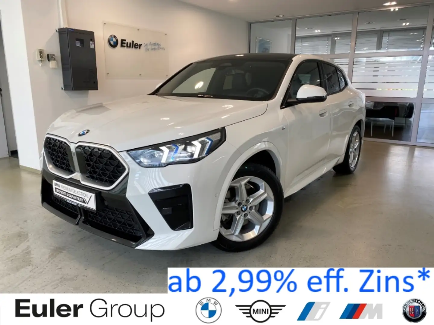 BMW X2 sDrive20iA M Sport IconicGlow Pano AHK HUD H/K LCP Weiß - 1