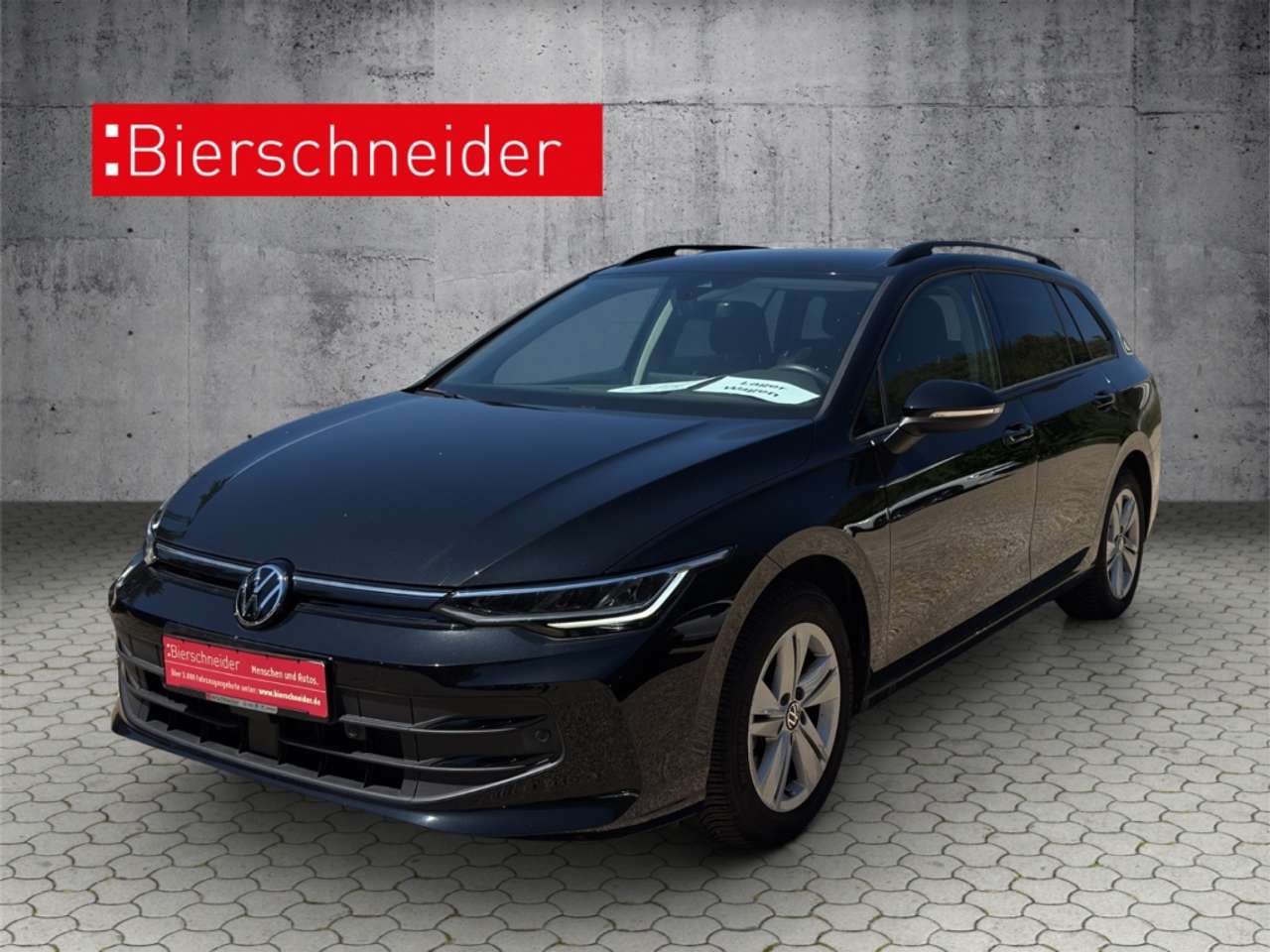 Volkswagen Golf Variant 2025 — 8 1.5 TSI Life 5-J-GARANTIE AHK FULL ACC GRA DAB S