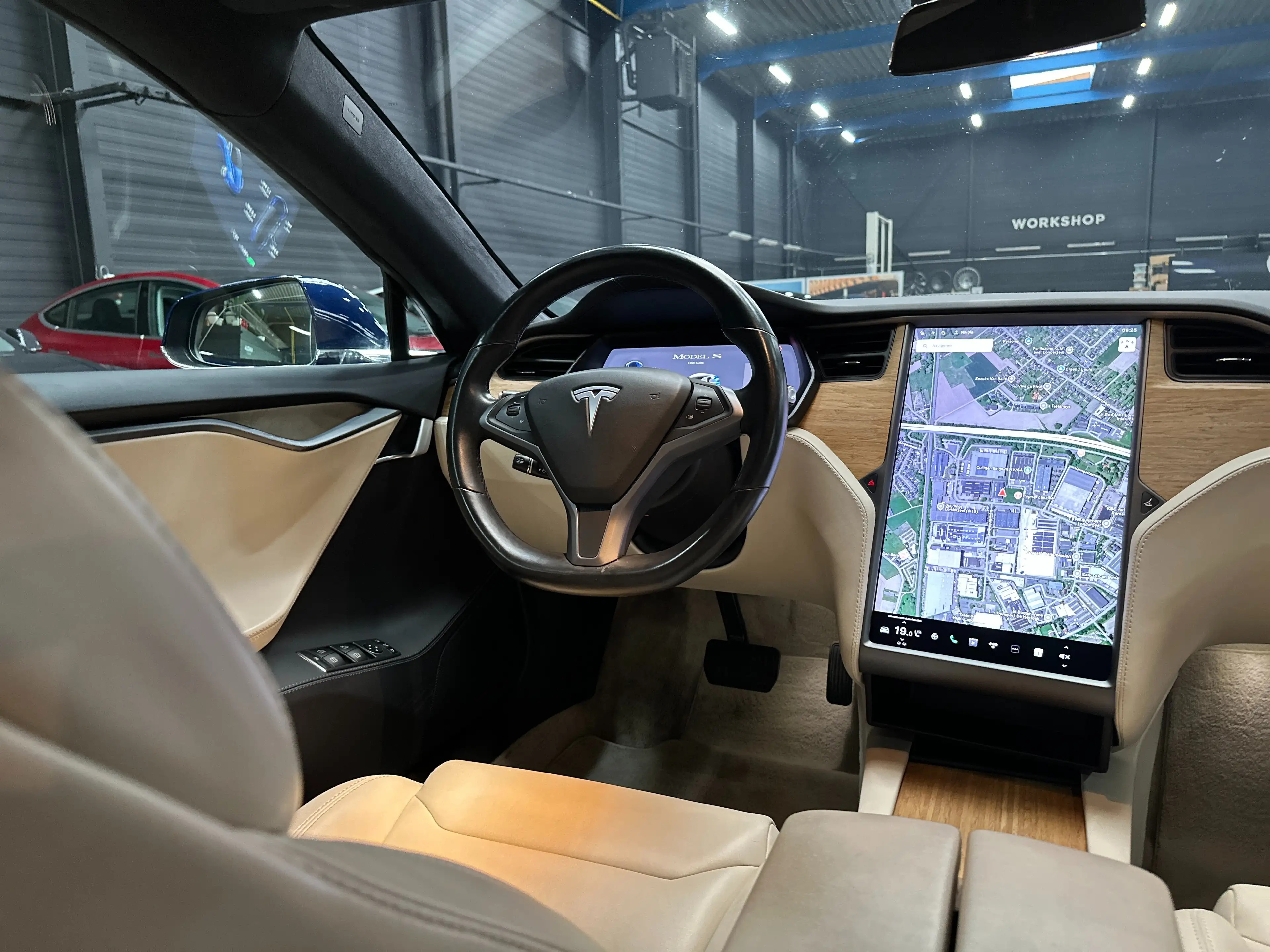 Tesla Model S Long range RAVEN - FSD - Tan Interior — photo 15