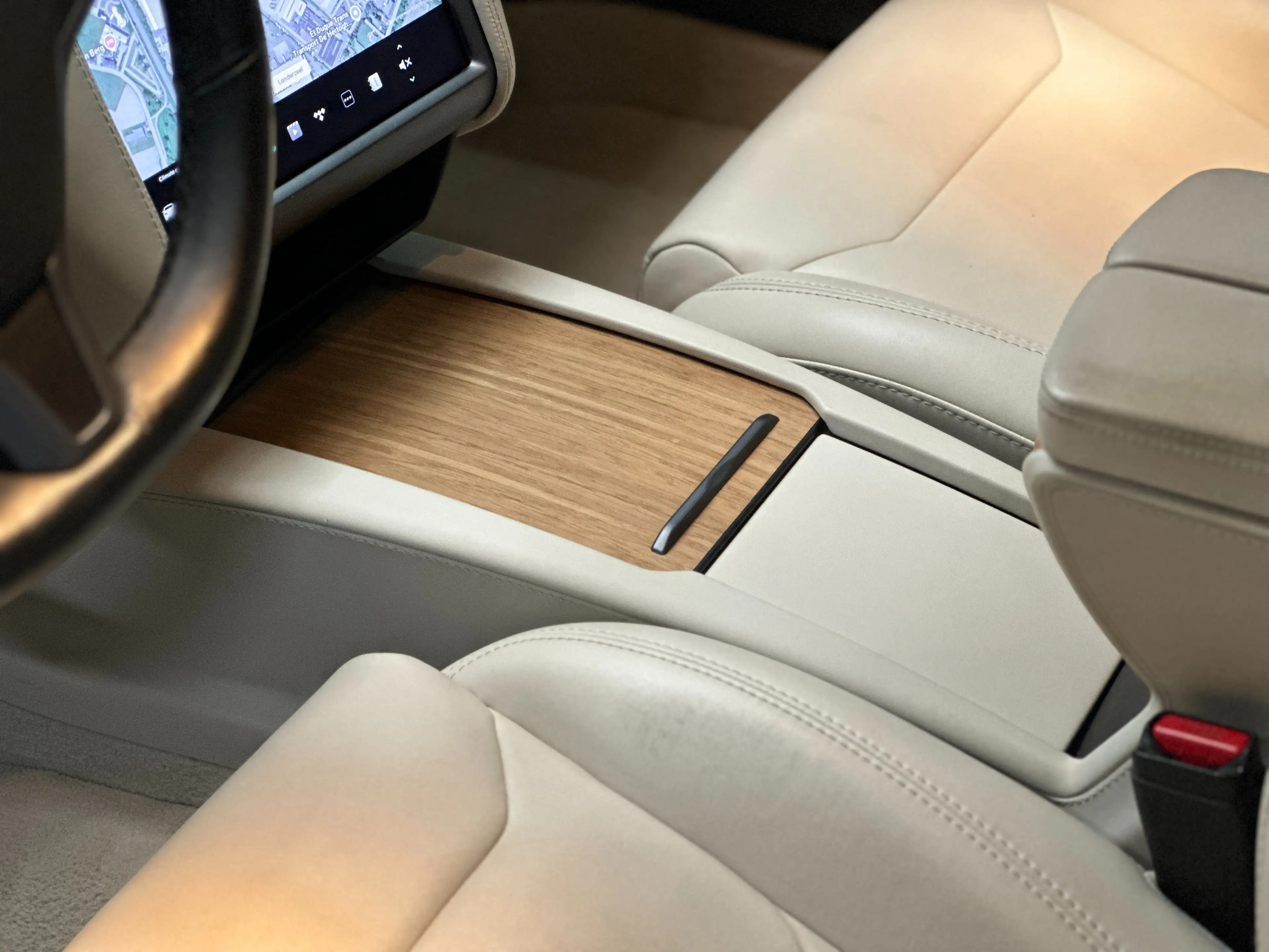 Tesla Model S Long range RAVEN - FSD - Tan Interior — photo 10