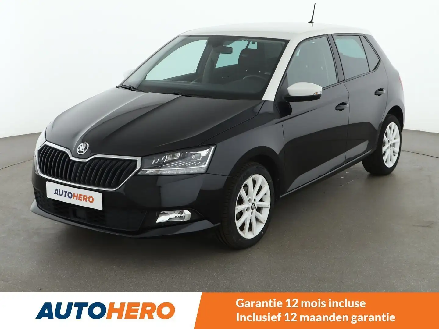 Skoda Fabia 1.0 MPI Ambition Zwart - 1