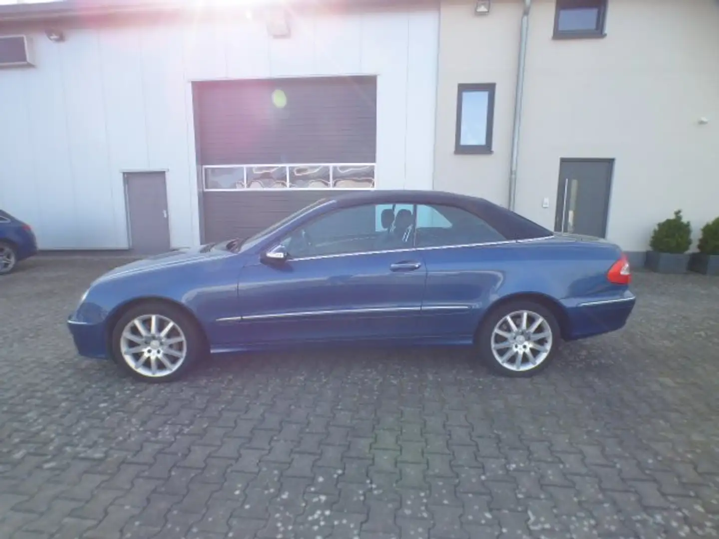 Mercedes-Benz CLK 500 CLK 500 Cabrio Avantgarde Vollausstattung Blau - 2