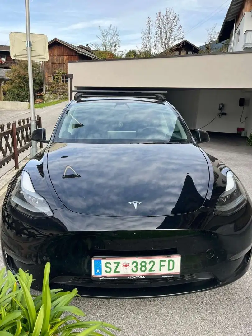 Tesla Model Y Model Y Long Range AWD 75kWh Schwarz - 1