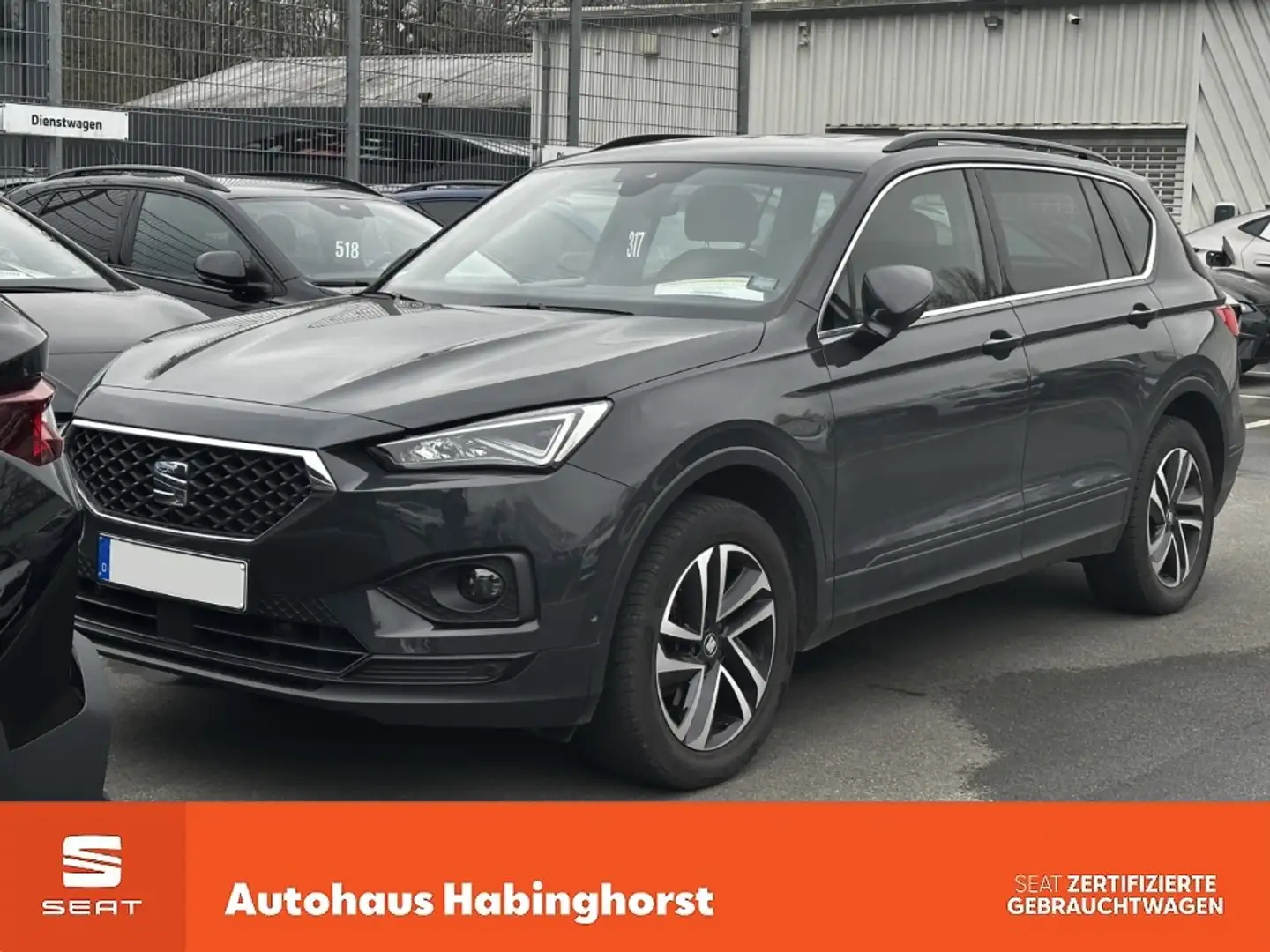 SEAT Tarraco 1.5 TSI Style 7-Sitzer Navi AHK e.Hk ACC LED 18Alu Grau - 1