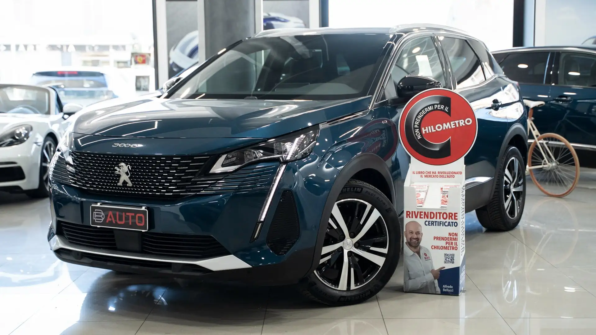 Peugeot 3008 1.5 BLUEHDI GT PACK SES 131 CV EAT8 AUTO VIRTUAL F Azul - 1