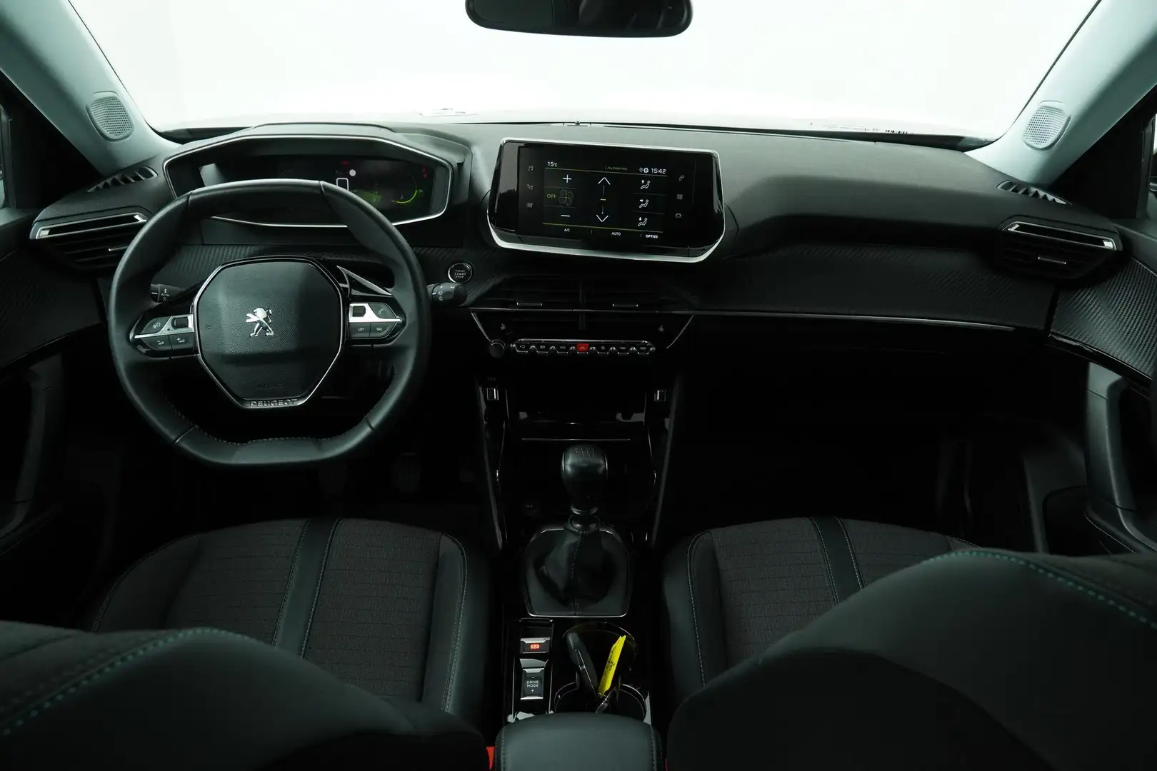 Peugeot 2008 1.2 130pk Allure | Navigatie via App | Camera | St Schwarz - 2