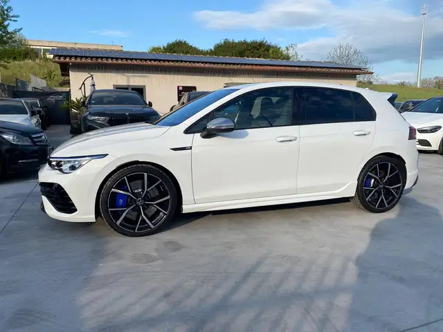 Volkswagen Golf view 10