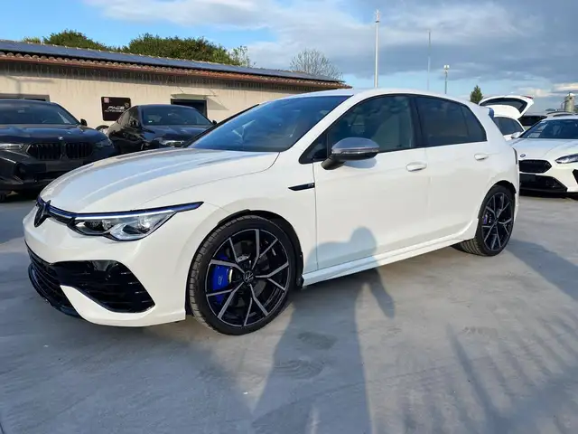 Volkswagen Golf view 6