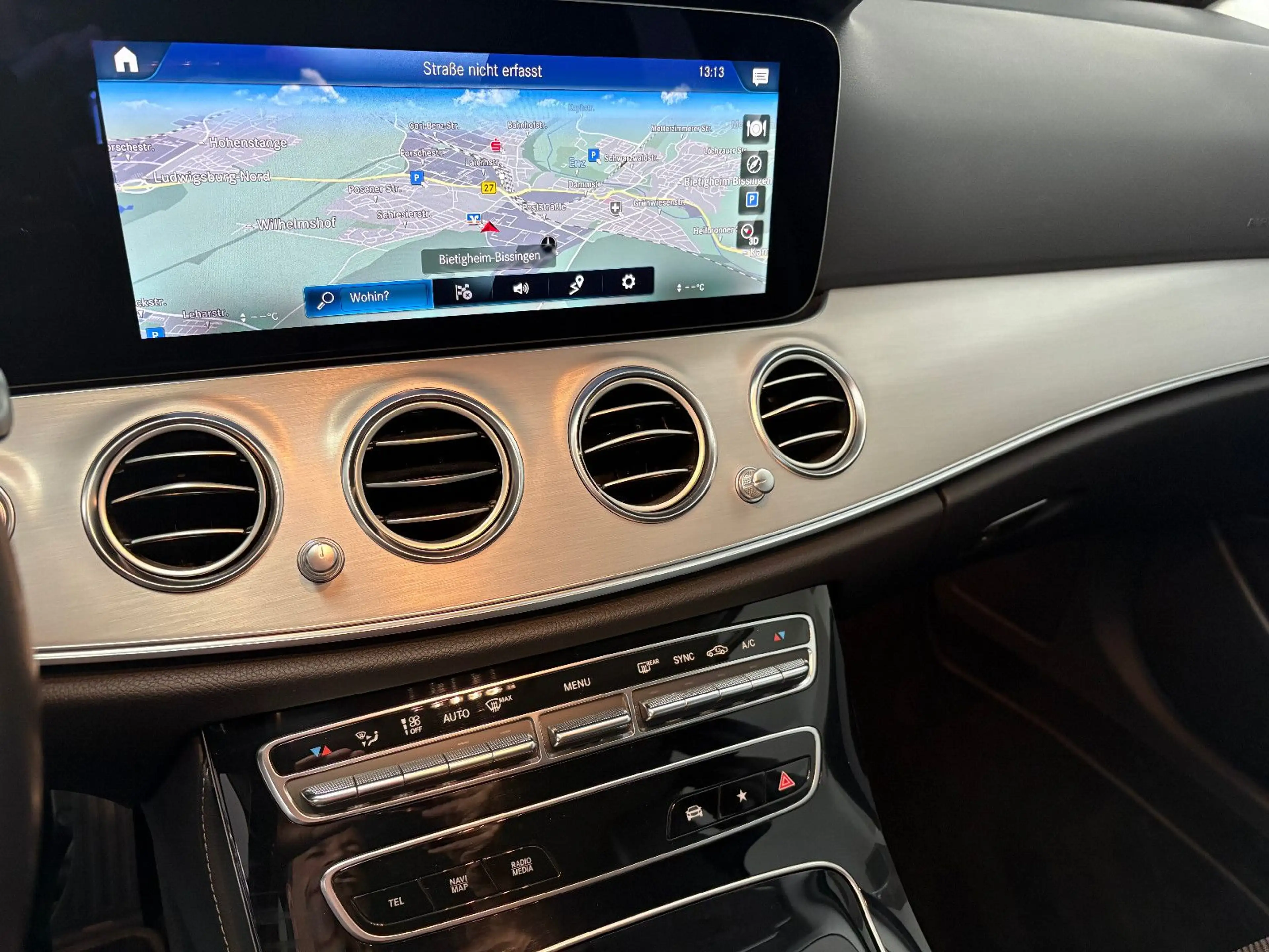 Mercedes-Benz E 200 T-Modell Navi/LED/Ditstronic/AHK/Totw. — photo 13