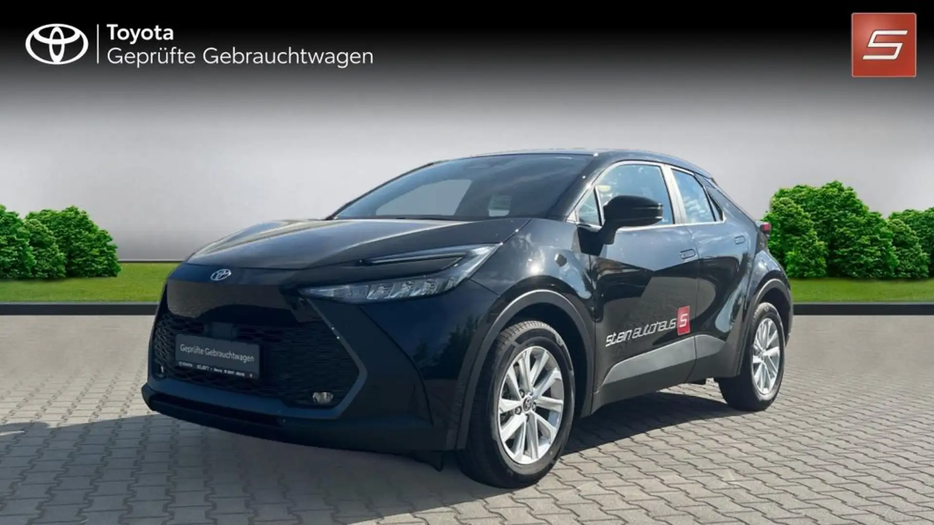 Toyota C-HR 1.8 Hybrid Business Edition Zwart - 1