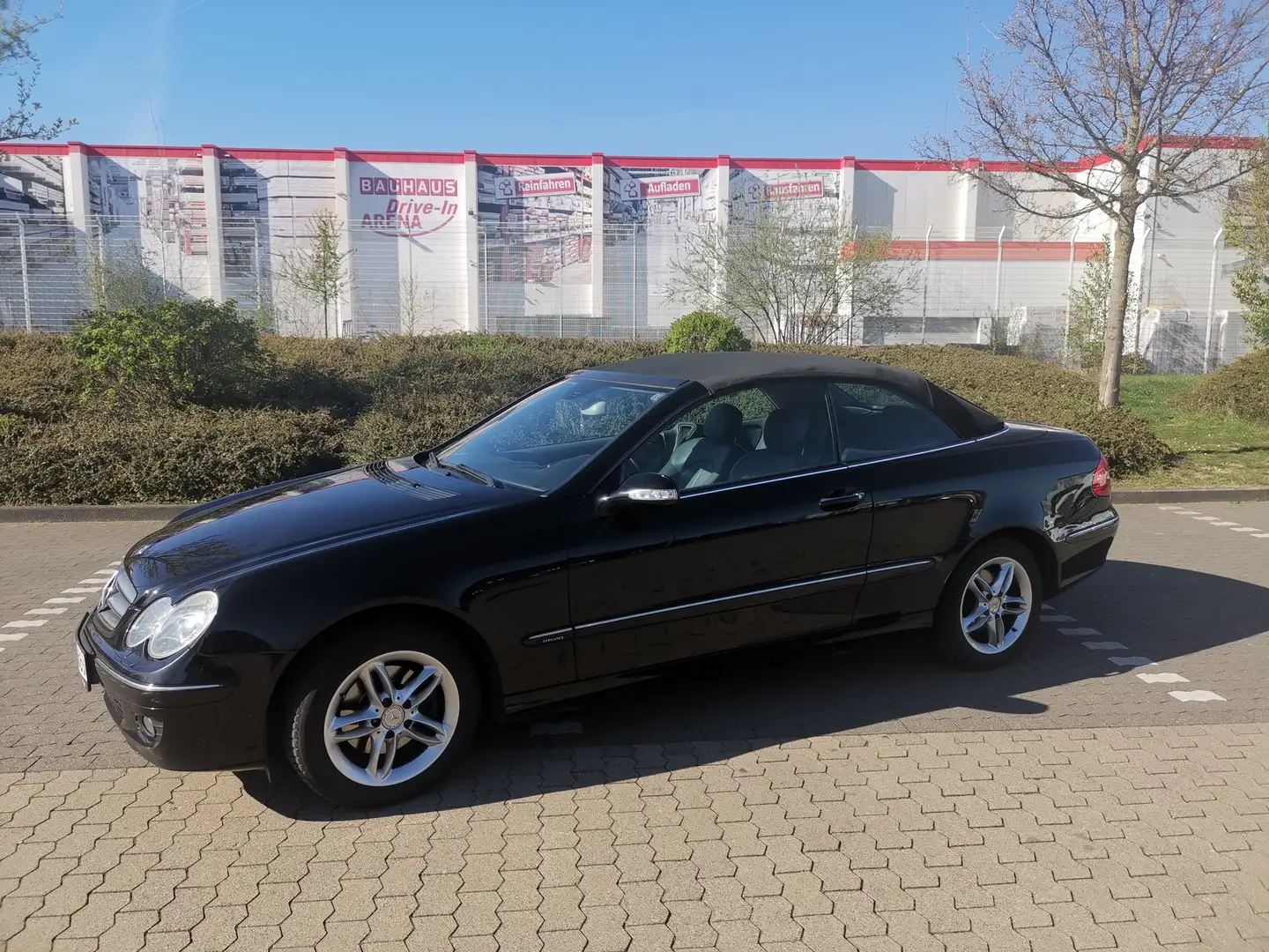 Mercedes-Benz CLK 200 CLK Cabrio 200 Kompressor Automatik Elegance Schwarz - 1