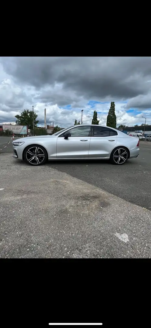 Volvo S60 T4 Geartronic RDesign - 1